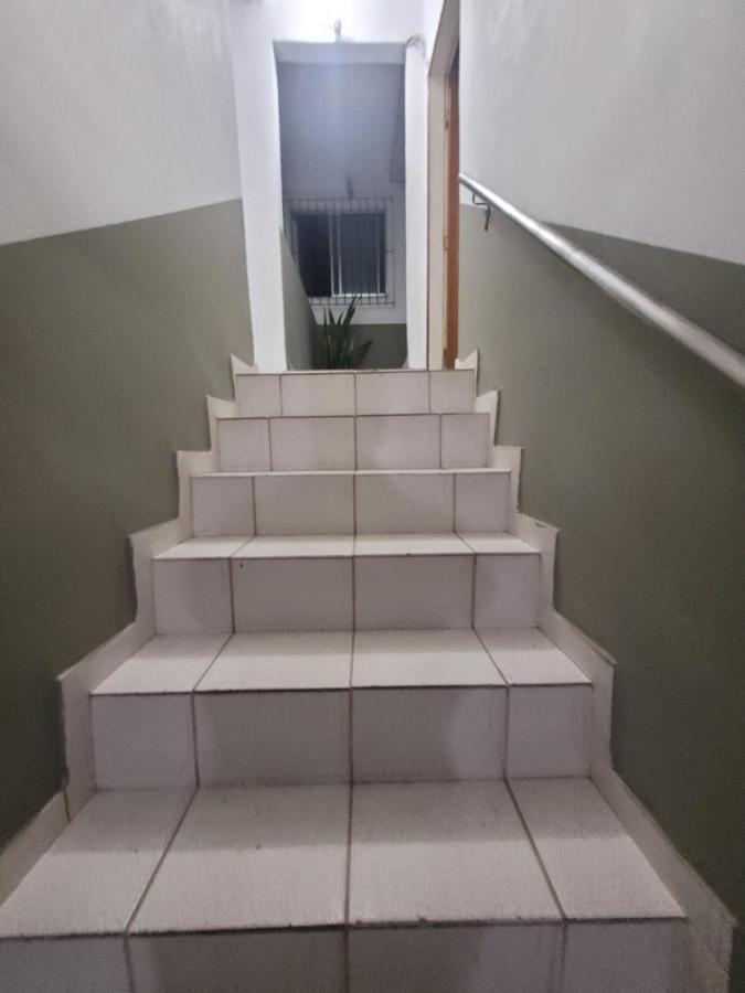 Espacosa Kitnet Em Itapua 10 Min Da Praia. * Vila Velha (Espirito Santo)